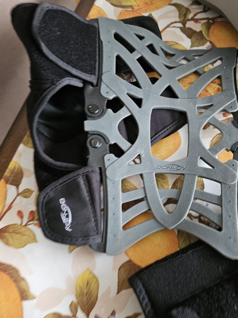 Light Gray Medical Walking Boot - Picture 4 of 7
